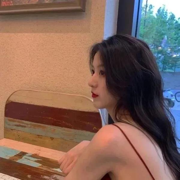 女神